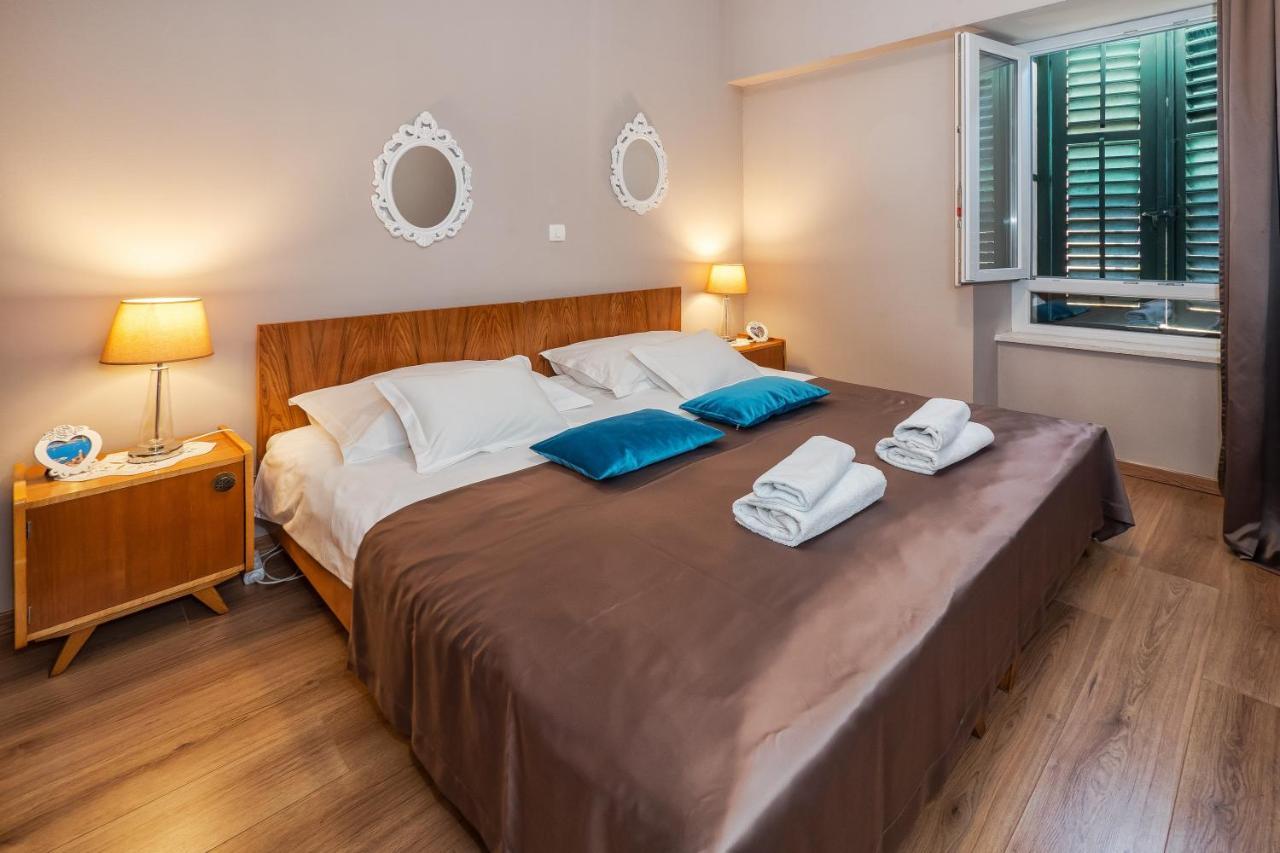 Apartment Queen Teuta In The Heart Of Split Historical Heritage 外观 照片