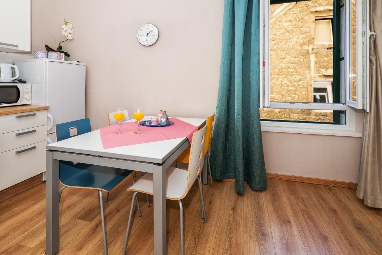 Apartment Queen Teuta In The Heart Of Split Historical Heritage 外观 照片