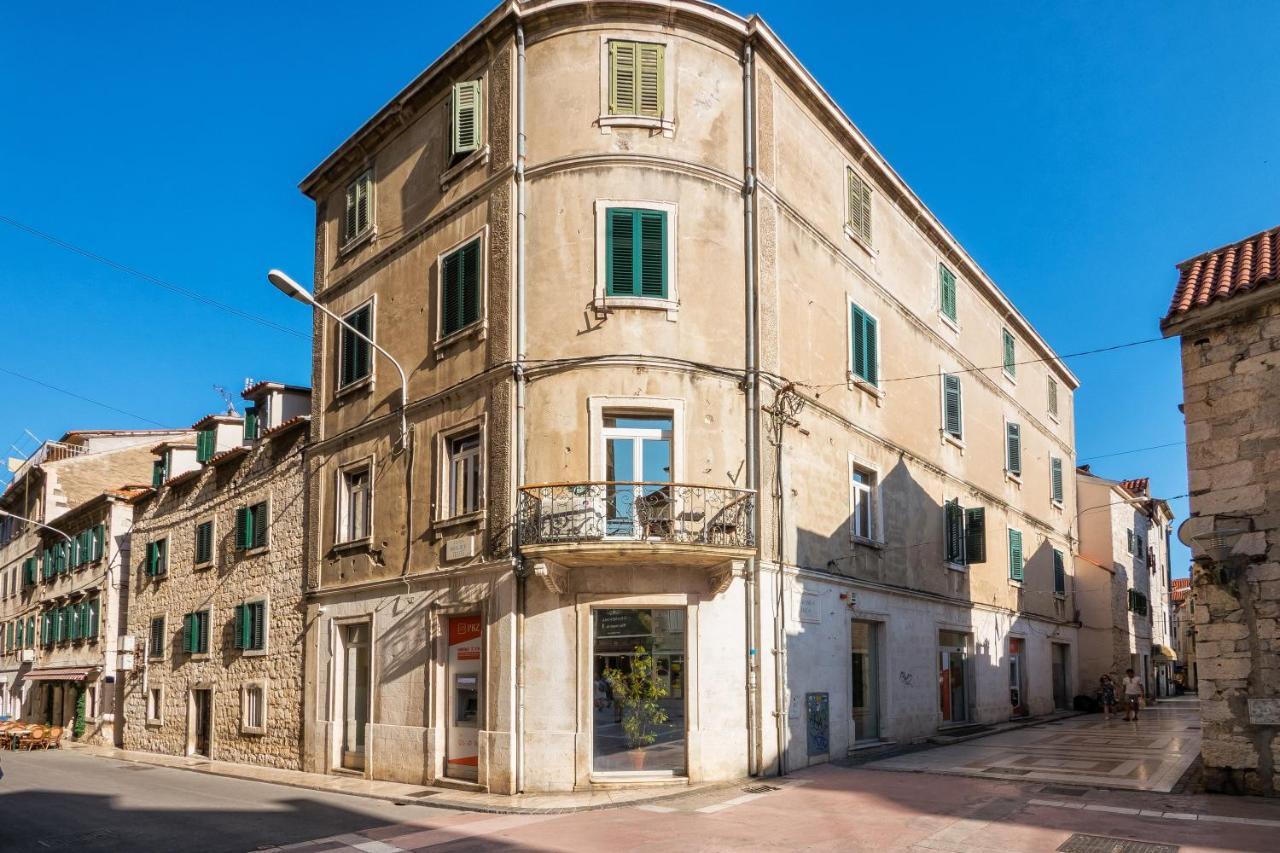 Apartment Queen Teuta In The Heart Of Split Historical Heritage 外观 照片